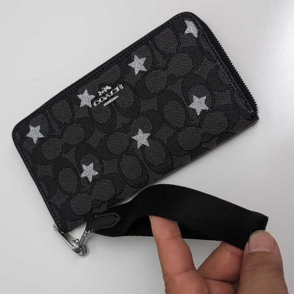 Coach CP414 Dempsey Large Phone Wallet In Signature Jacquard With Star Embroider - Picture 4 of 16